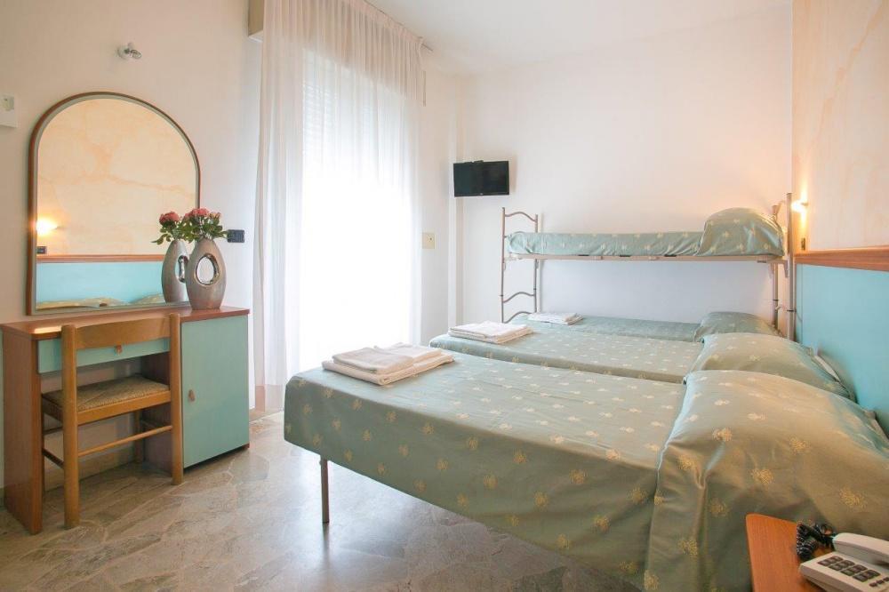 Hotel Vernel Rimini Eksteriør billede